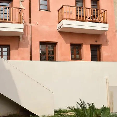 C&m Old Town Chania (Crete)