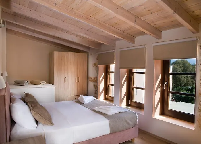 C&m Old Town Chania (Crete)